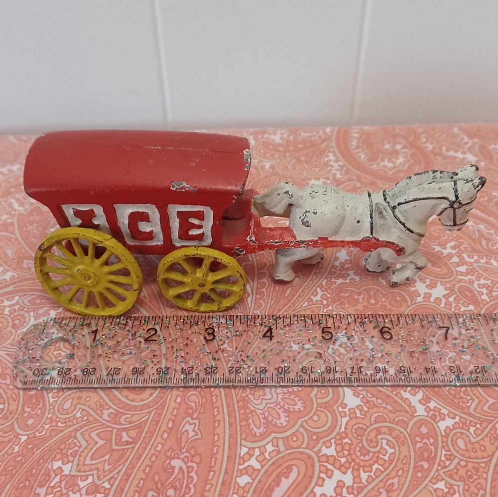 Cast Iron Horse And Wagon Toy - Picture 4 of 8